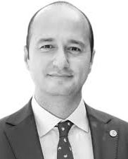 YER VE GÖK YEMİNLİDİR, ASLA YALAN TUTMAZ!