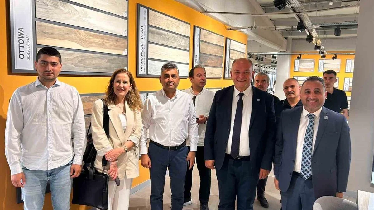 İZAZDER, Türk Dünyası Ülkeleriyle Ticari İlişkileri Güçlendiriyor