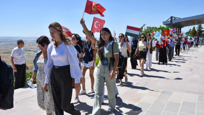 Türkiye’nin İlk Psikokültürel Gençlik Programı Tamamlandı