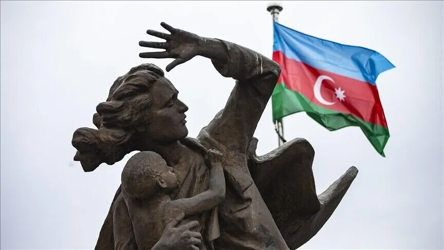 Azerbaycan: Anayasa Değişikliği Barış Anlaşmasının Önündeki Son Engeli Kaldırabilir